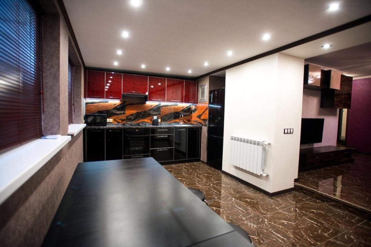 Luxury Apartment For Rest On Nauki Avenue Κχαρκίβ Εξωτερικό φωτογραφία